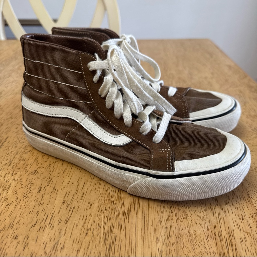 VANS SK8-hi 138 Decon SF sneakers color Walnut
Size 7